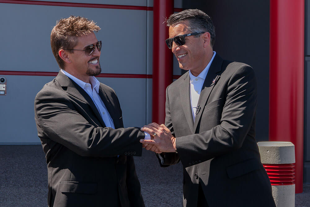 Governor Brian Sandoval presenting Switch Founder and CEO Rob Roy an award of recognition on behalf of the state of Nevada for Switch’s continued investment in the “New Nevada”.